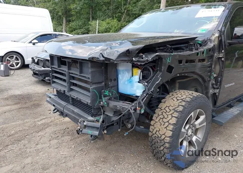 2015 Chevrolet Colorado Z71 z USA, uszkodzony, nr VIN 1GCHTCE34F1220727